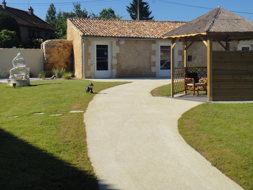 Quincay Le Domaine Du Luth 빌라 외부 사진