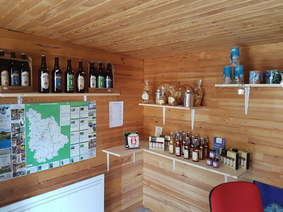 Quincay Le Domaine Du Luth 빌라 외부 사진